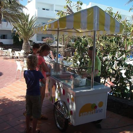 Apartamentos Ficus Costa Teguise Exteriör bild
