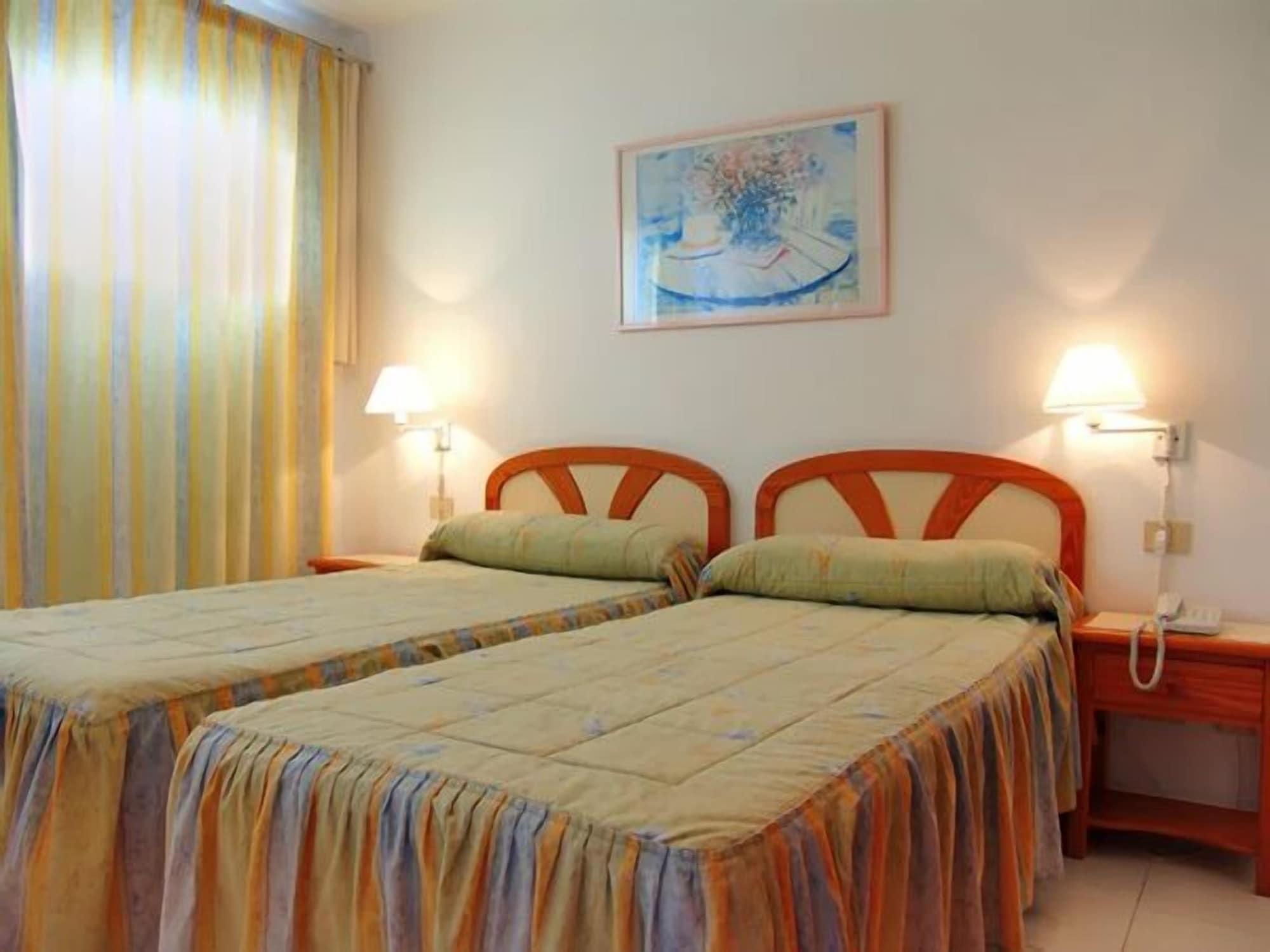 Apartamentos Ficus Costa Teguise Exteriör bild